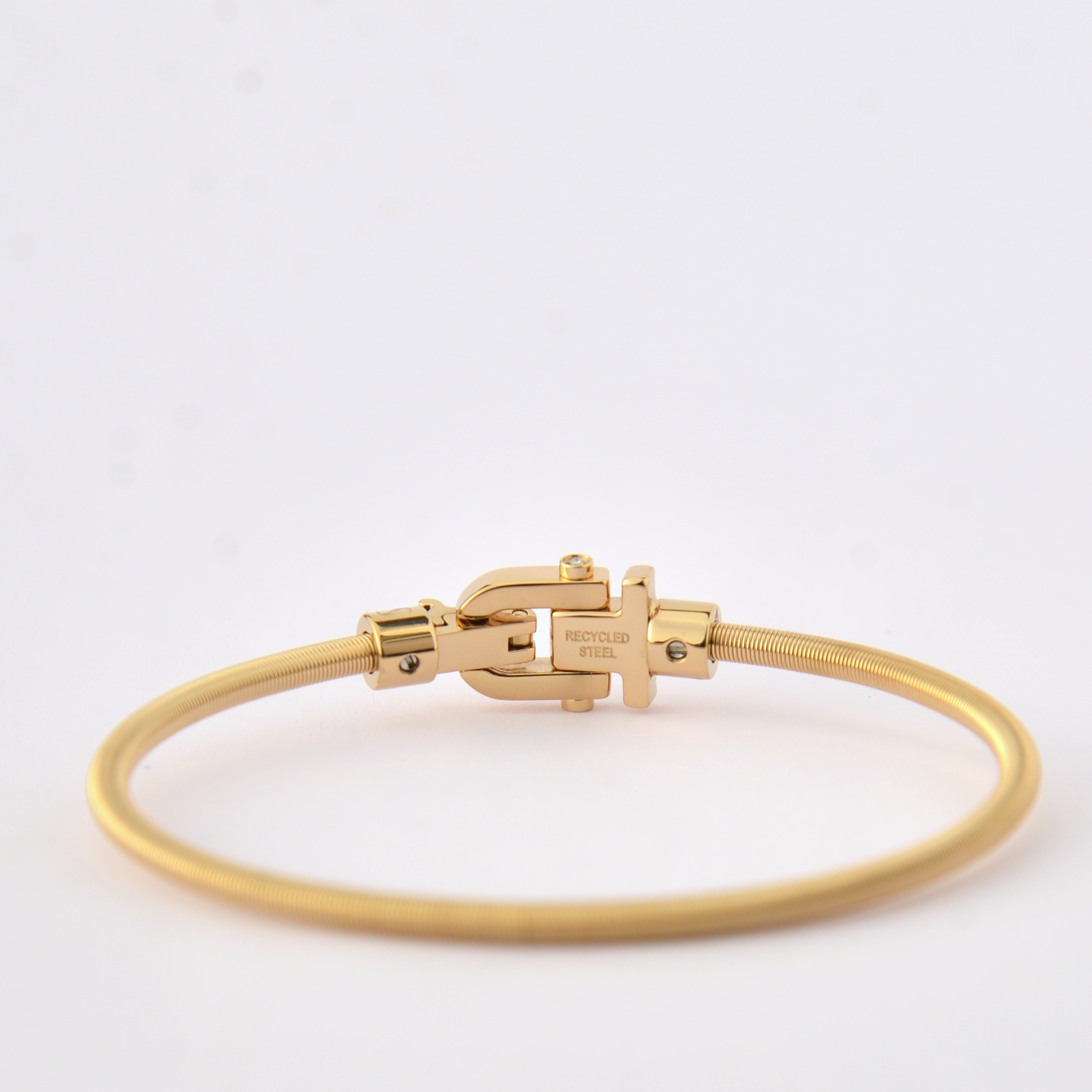 Diapason VIBES Bangle Yellow String, Yellow Buckle and Diamonds (Bracelet Diapason VIBES à corde doré, boucle dorée et diamants)